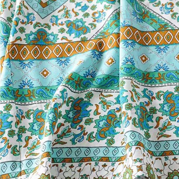 Green/blue/gold two piece co-ord set - Picture 6 of 6